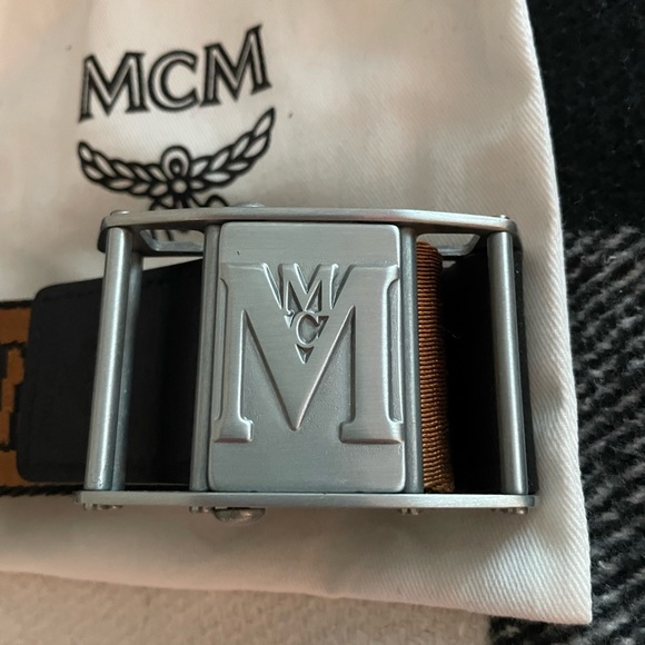 Authentic MCM Web Belt - Picture 1 of 4